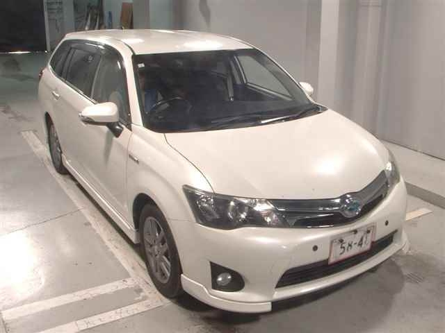 TOYOTA COROLLA FIELDER 2015