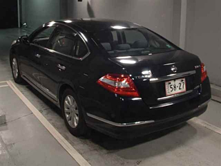NISSAN TEANA 2011