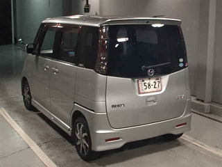 NISSAN ROOX 2012