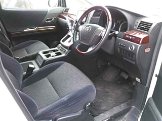 TOYOTA ALPHARD 2009