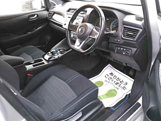 NISSAN LEAF 2018