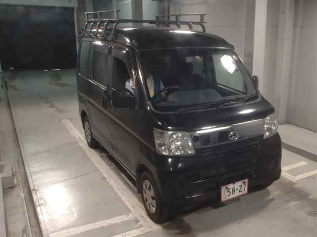 DAIHATSU HIJET VAN 2017