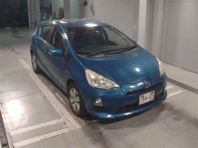 TOYOTA AQUA 2014