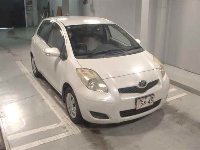 TOYOTA VITZ 2009