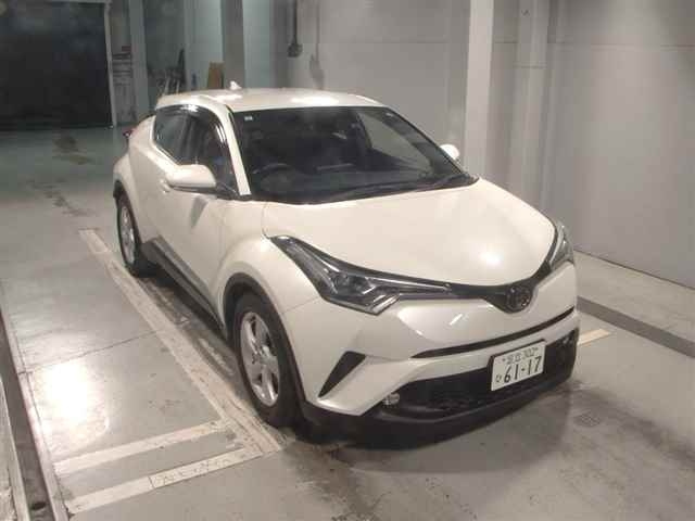 TOYOTA C-HR 2019