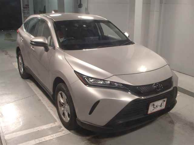 TOYOTA HARRIER 2022