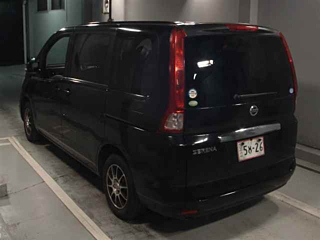 NISSAN SERENA 2010