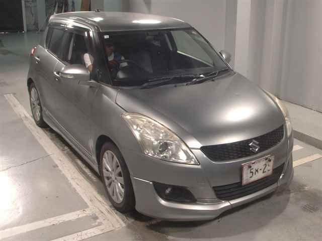 SUZUKI SWIFT 2012