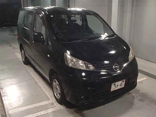 NISSAN NV200 2015
