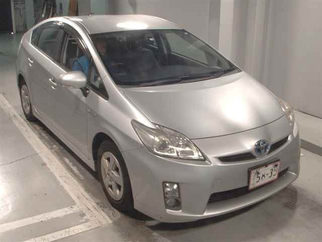 TOYOTA PRIUS 2010