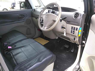 DAIHATSU TANTO 2012