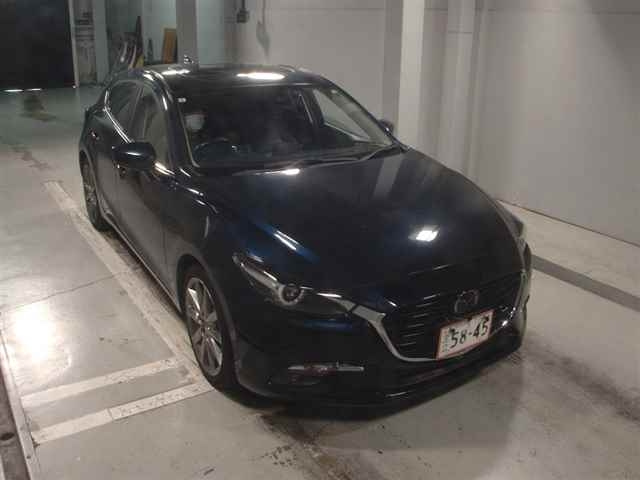 MAZDA AXELA 2017