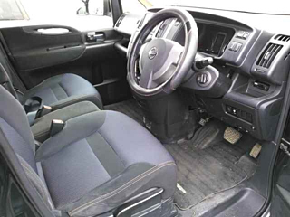 NISSAN SERENA 2009