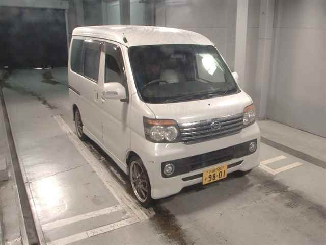 DAIHATSU ATRAI WAGON 2011