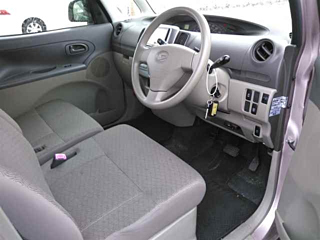 DAIHATSU TANTO 2013