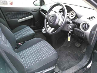 MAZDA DEMIO 2009