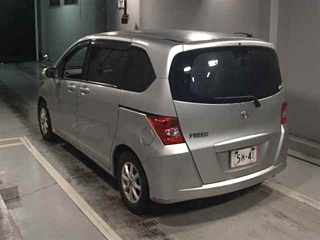 HONDA FREED 2008