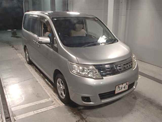 NISSAN SERENA 2010