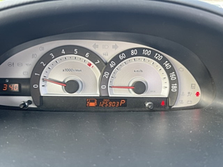 TOYOTA SIENTA 2014