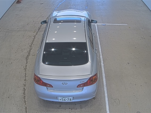 NISSAN SKYLINE 2010