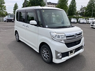 DAIHATSU TANTO 2014