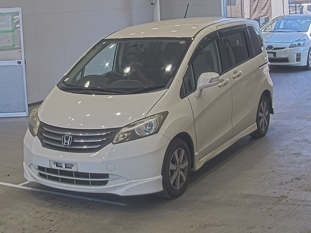 HONDA FREED 2008