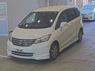 HONDA FREED 2008