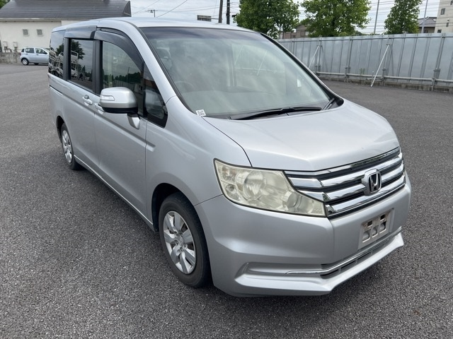 HONDA STEP WAGON 2012