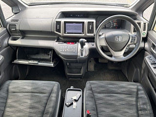 HONDA STEP WAGON 2012