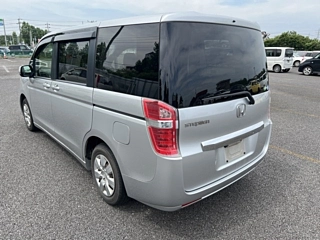 HONDA STEP WAGON 2012