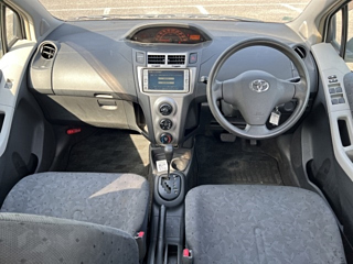 TOYOTA VITZ 2009