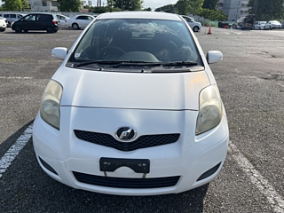 TOYOTA VITZ 2009
