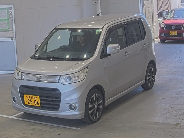 SUZUKI WAGON R 2013