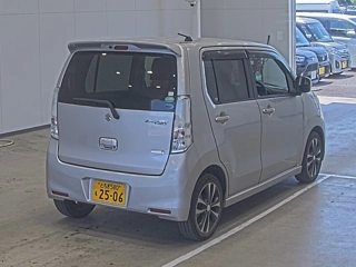 SUZUKI WAGON R 2013