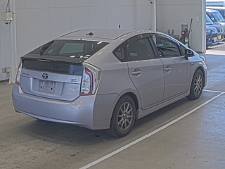 TOYOTA PRIUS 2012
