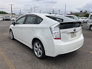 TOYOTA PRIUS 2010