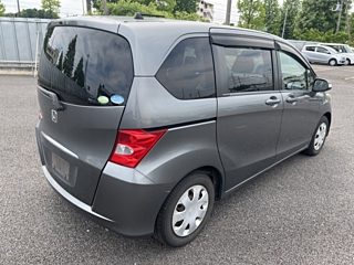 HONDA FREED 2009