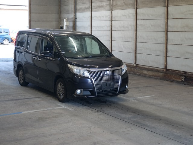 TOYOTA ESQUIRE 2015