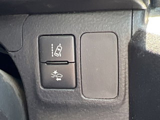 TOYOTA PROBOX 2017