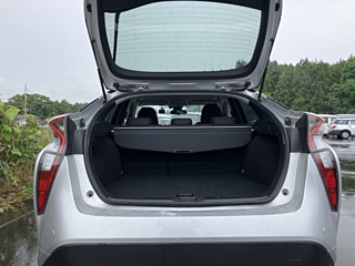 TOYOTA PRIUS 2018