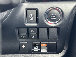 TOYOTA VOXY 2020