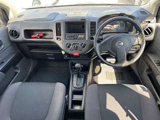 NISSAN AD 2020