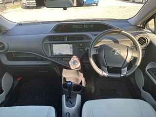 TOYOTA AQUA 2012