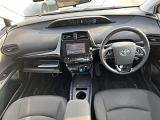 TOYOTA PRIUS 2021