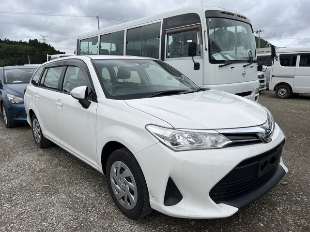 TOYOTA COROLLA FIELDER 2019
