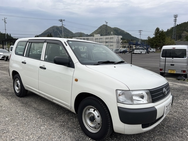 TOYOTA PROBOX 2013