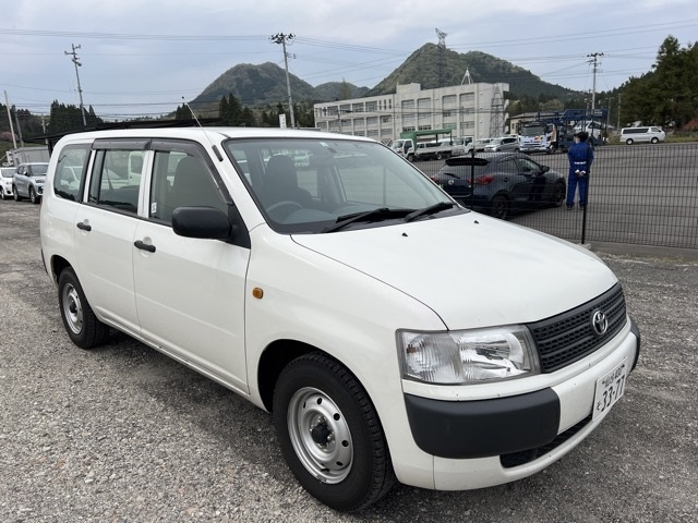 TOYOTA PROBOX 2013