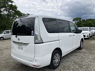 NISSAN SERENA 2015