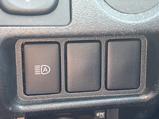 TOYOTA HIACE 2019