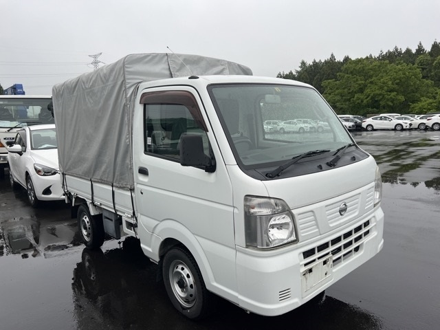 NISSAN CLIPPER TRUCK 2017